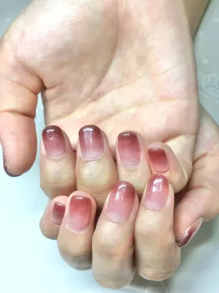 ネイル 新宿ネイルサロン ジェミディローサのネイルデザイン