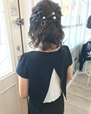ヘアアレンジ 秋月 亜耶のヘアスタイル