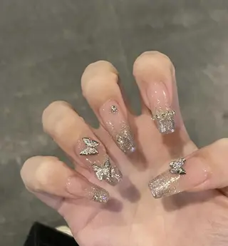 ネイル 🍑 momo_nailのネイルデザイン
