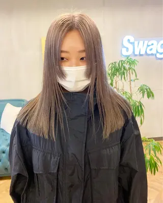 セミロング デザインカラー/ボブ ブリーチカラー/ユリのヘアスタイル