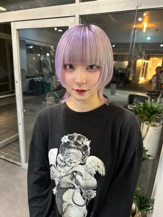 ショート カラー 中性ウルフカット ケアブリーチ/ケイトのヘアスタイル