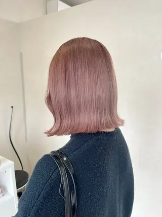ミディアム カラー 長山 茉白のヘアスタイル