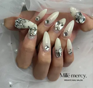 ネイル millemercy ミルメルシーのネイルデザイン
