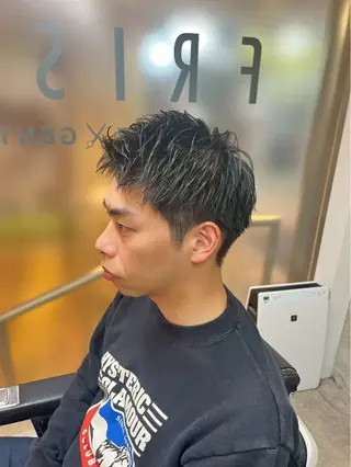 ショート メンズ 佐々木 優人のヘアスタイル