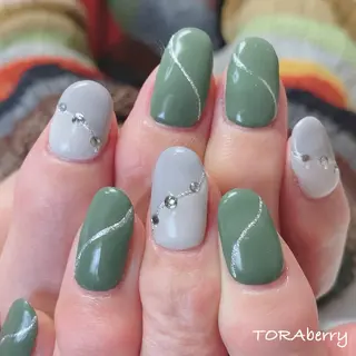 ネイル ネイリスト なつみのネイルデザイン