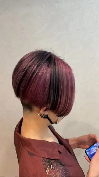 ショート カラー あ あのヘアスタイル