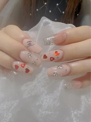 ネイル VIVIAN リサのネイルデザイン