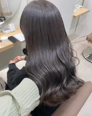 セミロング 🤍RIRIKA /暖色カラー🧡のヘアスタイル