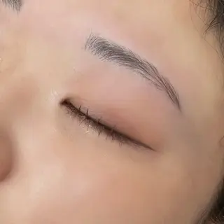 アイブロウ 眉毛専門サロン🩶 LUMICIA池袋の眉毛・アイブロウイメージ
