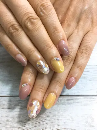 ネイル 坂田(山下) 澄香のネイルデザイン