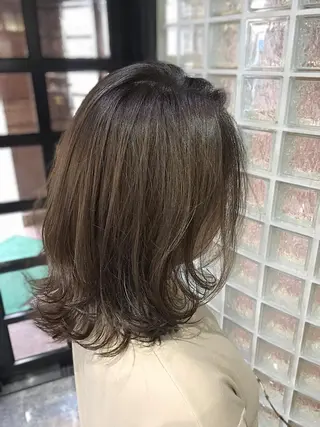 ミディアム カラー パーマ ジユン 지윤のヘアスタイル