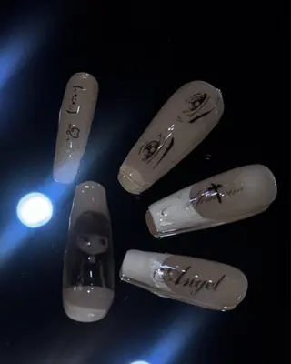 ネイル nolimit.osakaアメ村店所属・NOLIMIT shihoのネイルデザイン