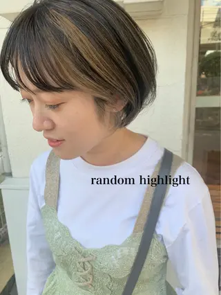 ショート カラー 透明感カラー👑 井上美乃里のヘアスタイル
