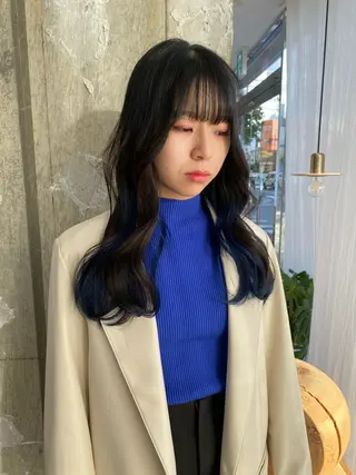 ロング KVELL ユナのヘアスタイル