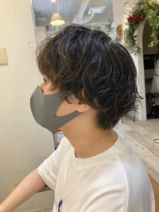 ショート パーマ よこもり あいのヘアスタイル