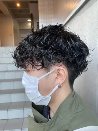 パーマ メンズ 大阪美容師 井上智博のヘアスタイル