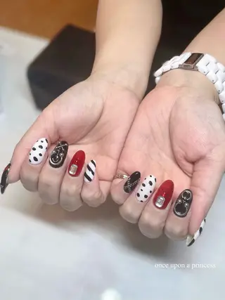 ネイル Once upon a princessのネイルデザイン
