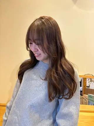 ロング カラー ENIF ヤマグチアツコのヘアスタイル