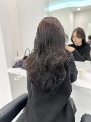 ミディアム カラー 赤み消し🌿 透明感カラー🫧のヘアスタイル
