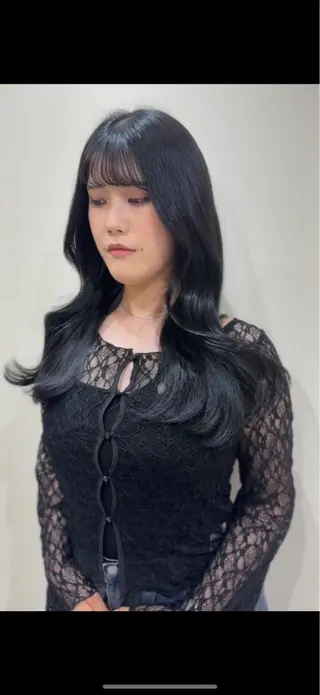 ロング カラー ワンホン×髪質改善 つのーか🩶‪🫧のヘアスタイル