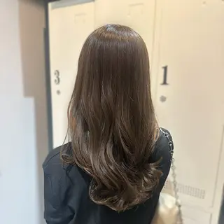 セミロング カラー 縮毛矯正+モテカラー 🎀✨MIHOのヘアスタイル
