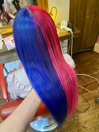 ロング カラー ヘアアレンジ 【ブリーチはお任せ】 ハイトーン✨yuraのヘアスタイル