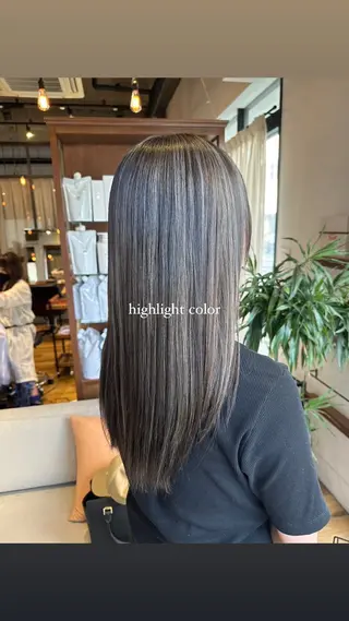 カラー こがねざわみさき 🦭透明感カラーのヘアスタイル