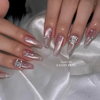 ネイル SALON ELVI.のネイルデザイン