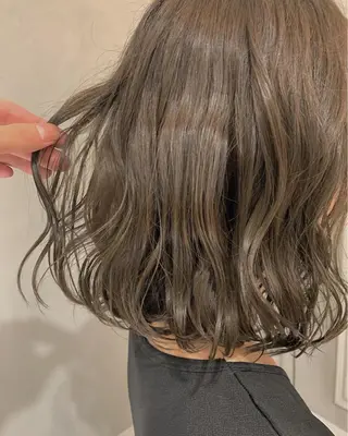 ミディアム オリーブ カラー✨有坂映哉のヘアスタイル