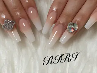 ネイル riri オーナーのネイルデザイン