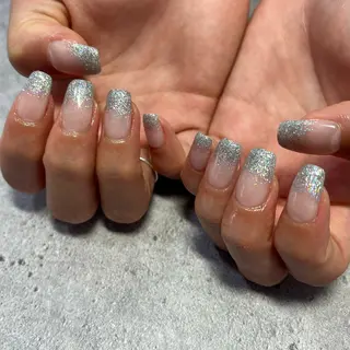 ネイル 野々山 亜美のネイルデザイン
