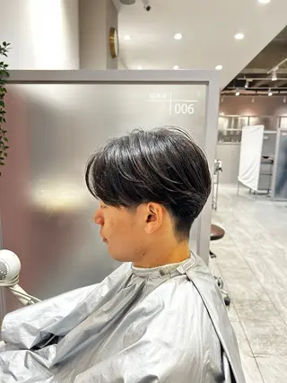 ショート メンズ 黒川 真裕のヘアスタイル