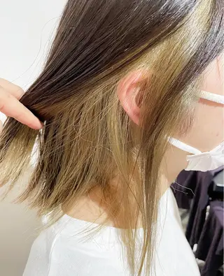 ミディアム カラー bloom yumaのヘアスタイル