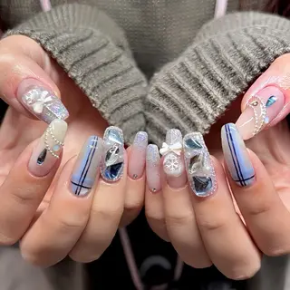 ネイル ジュエル.《ネイル》 モデル募集中のネイルデザイン