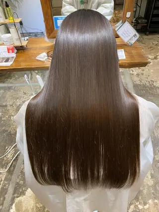 ロング putri店長 和田鈴采のヘアスタイル
