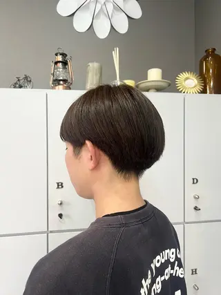 ショート カラー メンズ 佐藤 玲杏のヘアスタイル