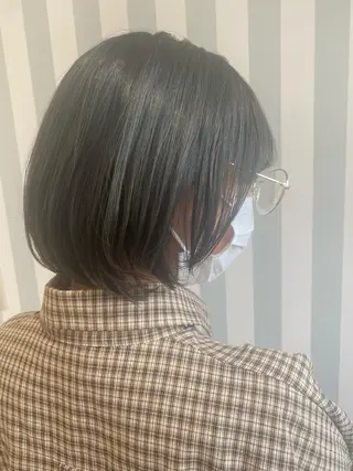 ショート カラー 小顔レイヤー/ ベージュ🤍Rieのヘアスタイル