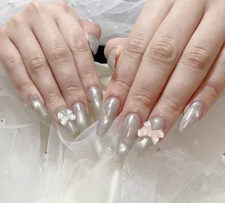 ネイル 🦋 MiKi 🦋 ネイルサロンのネイルデザイン