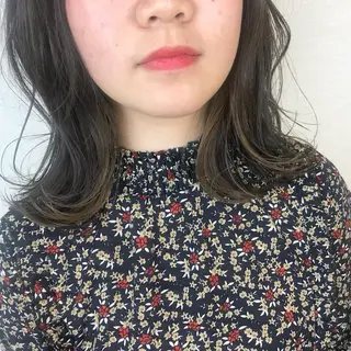 ミディアム カラー 韓国レイヤーカット/ ダブルカラーのヘアスタイル