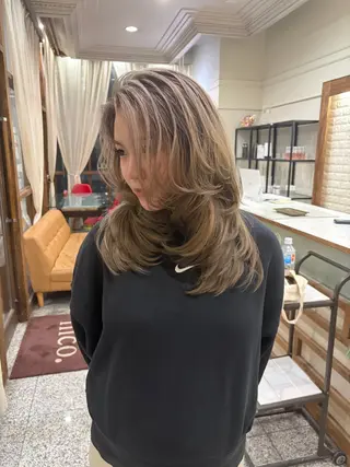 セミロング カラー KANNA🩵 /nico心斎橋のヘアスタイル