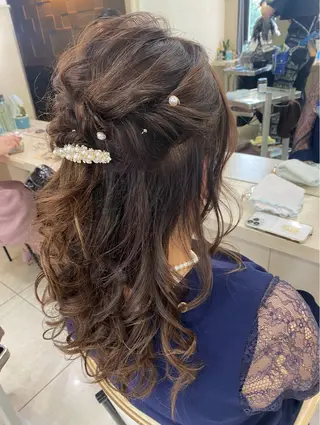ヘアアレンジ ゆるふわパーマ🌼 アレンジ🌼リョウカのヘアスタイル