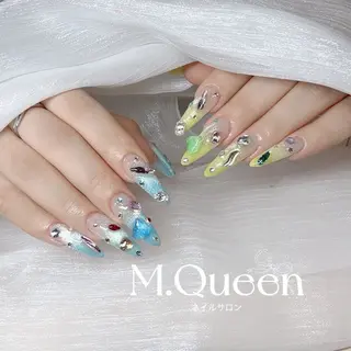 ネイル MQueen ネイルサロンのネイルデザイン