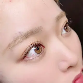 マツエク・マツパ TRUE LA NAIL.のネイルデザイン