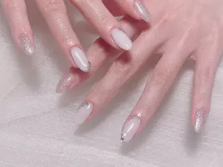 ネイル KARI ネイルサロンのネイルデザイン