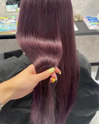 ロング カラー UNDER vr 【アンダーバー】のヘアスタイル