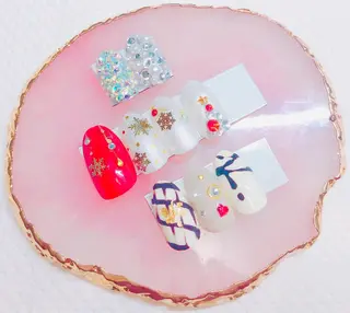 ネイル CROWN プライベートサロンのネイルデザイン