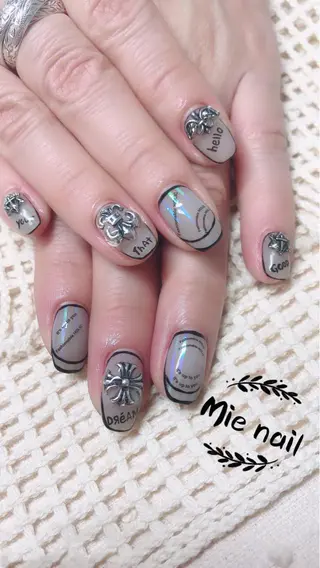 ネイル Mie nailのネイルデザイン