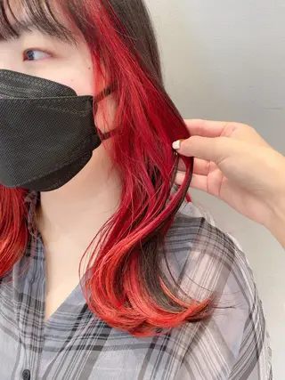 セミロング カラー 🦖鶴岡 香純🦖のヘアスタイル