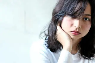 セミロング カラー 原木 康臣のヘアスタイル