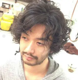 メンズ ミディアム パーマ ⛑️髪質改善請負人 ⛑️ヤマザキタカヒトのヘアスタイル
